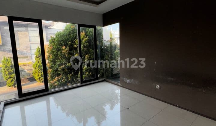 Dijual Rumah Nyaman Siap Huni Cluster Exclusive di Singgasana Pradana Bandung