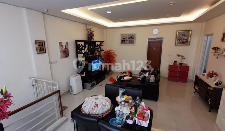 Dijual 2 Unit Ruko Siap Pakai Cocok untuk Usaha Lokasi Strategis di Mainroad Moh Toha Bandung