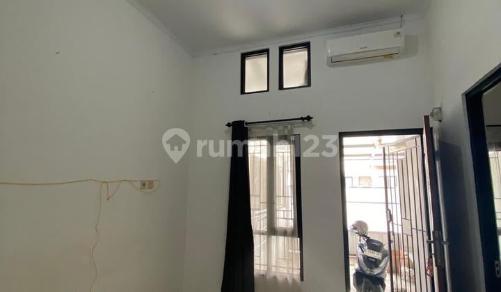 For Sale Comfortable House Ready to Occupy Located in G-Land Katapang Bandung