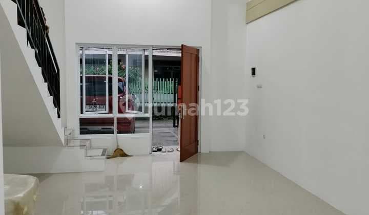 Dijual Rumah Terawat Nyaman Siap Huni Lokasi di Sayap Paskal Bandung