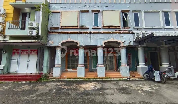 2 unit TownHouse Anggrek Mas 1 Batam Centre (Butuh Renovasi)