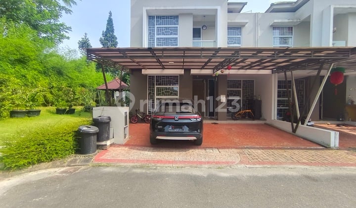 Rumah hook Cantik 2Lantai ROYAL GRANDE (Hadap Tenggara)