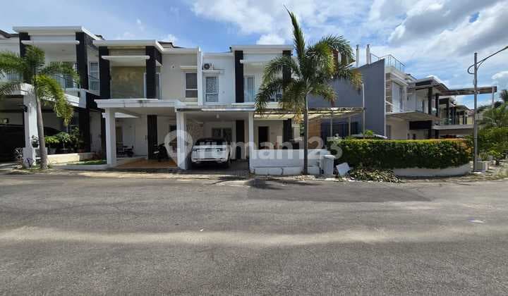 For Sale‼️ 2-Story Middle Hook House Ready to Live In Everpark