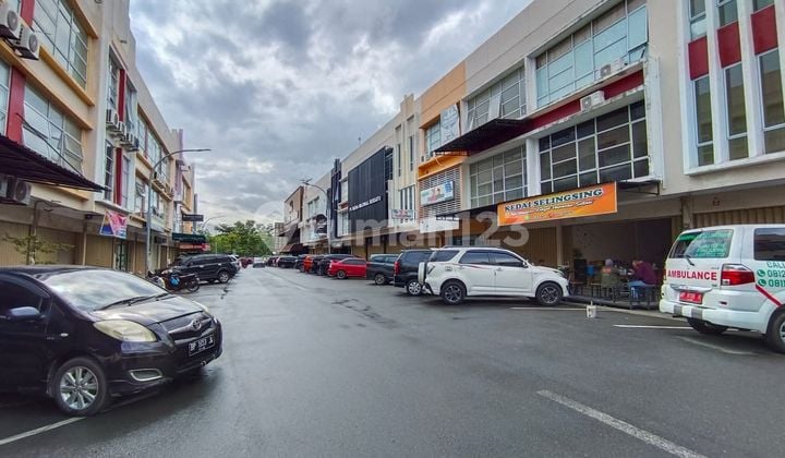 Ruko 3 Lantai Siap Pakai Di Kbc (king Business Centre) Dekat Morning Bakery, Batam Center