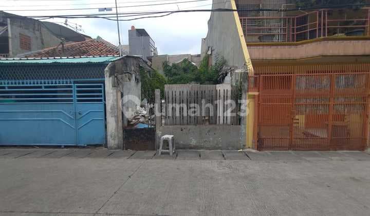 Rumah Minimalis Murah Cash Only di Tambora Jakarta Barat