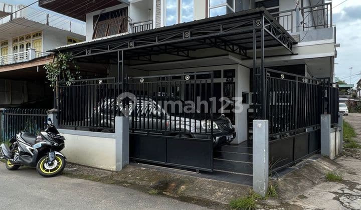 Rumah Jl. Budi Karya, Komp. Waduk Permai, Pontianak