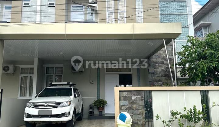 For Sale: Move-In Ready House on Jl. Purnama, Family Residence Complex