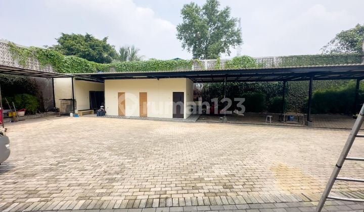 Gedung Exs Showroom Mobil Scientia Summarrcon Gading Serpong