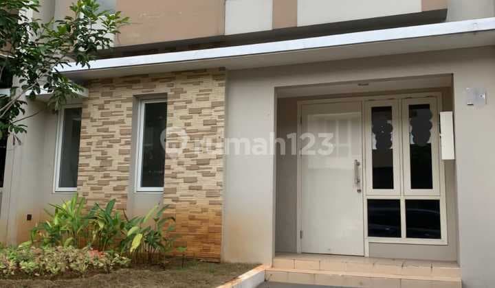 Rumah Hook Modern Thomson Scientia – SHM, Belum Pernah Dihuni