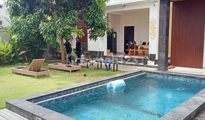 Villa Compound (2 Villas) With Yard & Private Pool In Legian, Kuta Bali