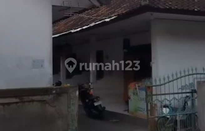Cheap Sale! 9-Room Boarding House on Jl. Gunung Payung, Central Denpasar City