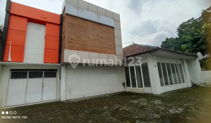 Di Sewakan Ruang Usaha dan Rumah di Pamularsih Raya Semarang Barat