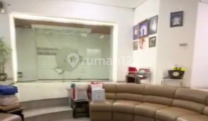 Rumah di Surabaya Timur