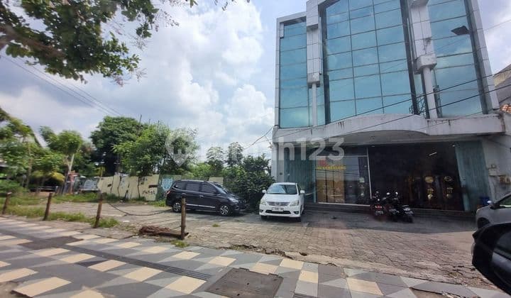 Ruko Pusat Kota Surabaya