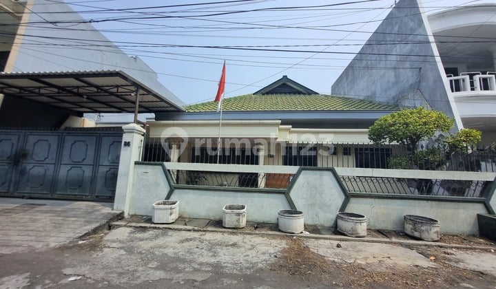 Rumah Di Surabaya