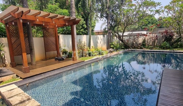 Rumah Mewah With Pool Dekat Dengan Tb.simatupang Dekat Akses Tol Mrt Lrt Bestdeal
