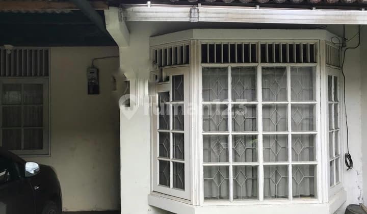 For Sale Old House Needs Renovation in Strategic Location Sector 5 Bintaro Perkici SHM Price Negotiable