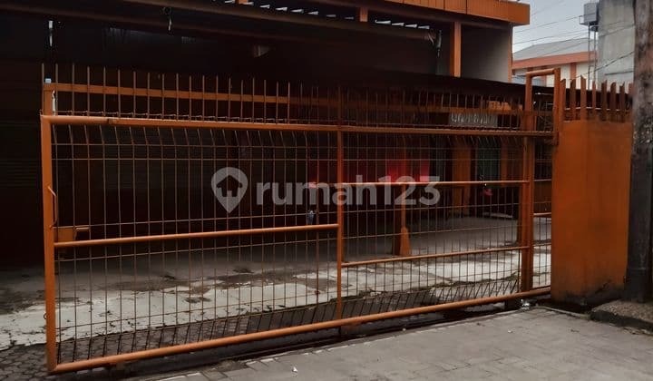 Disewakan Rumah Pinggir Jalan Utama Pinang Kota Tangerang
