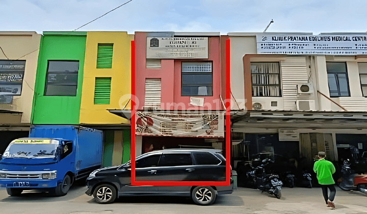 Dijual Ruko di Perumahan Taman Royal 3, Cipondoh, Tangerang