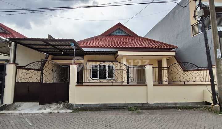 Rumah Bagus Villa Bukit Permai Dekat Pakuwon Mall Hr Muhammad