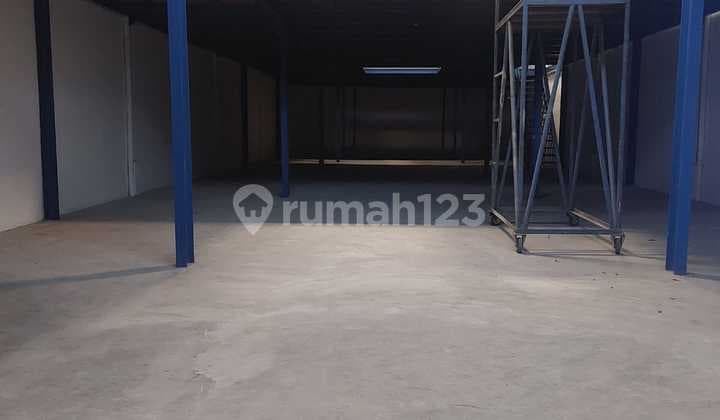 Gudang Bagus Mutiara Tambak Langon Dekat Pelabuhan Margomulyo