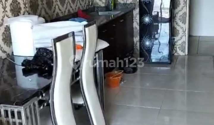 Affordable Golf Hilltop Apartment Fully Furnished Near Pakuwon Mall