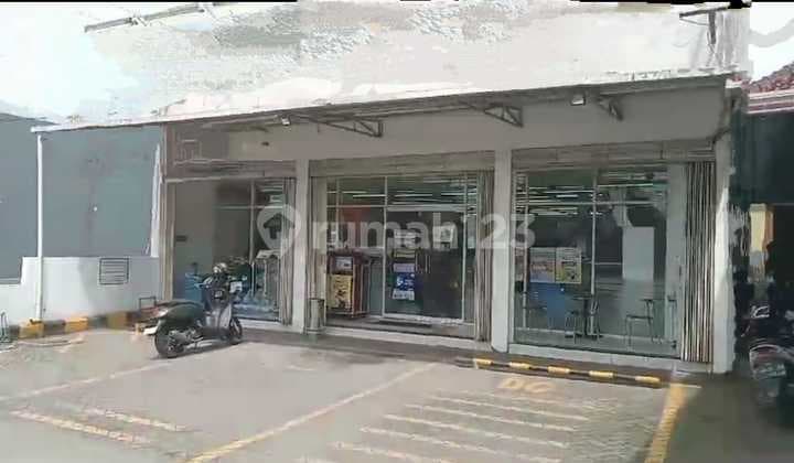 Strategic Mini Market Business House in Balongpanggang Gresik