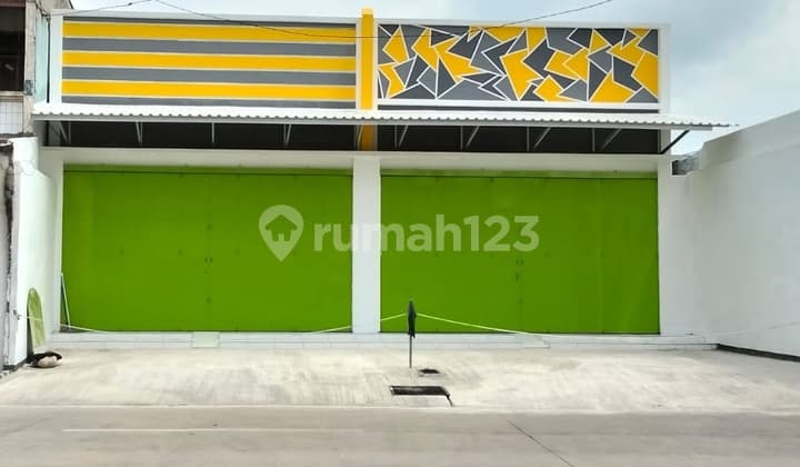 Disewakan Ruko Gandeng Bangunan Baru DiJlRy Utama Rengasdengklok