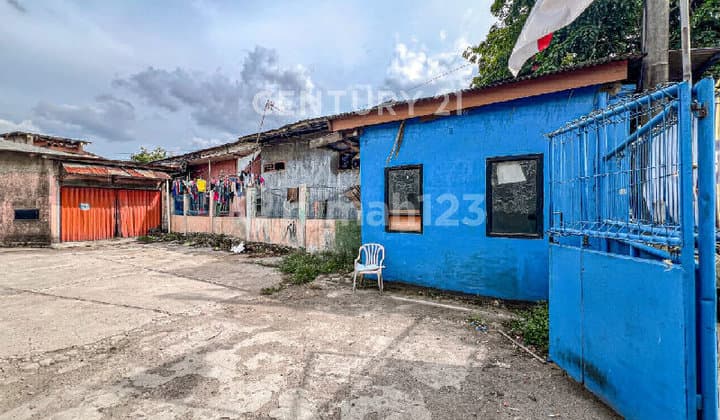 Warehouse + Office + Mess by Marunda Cilincing North Jakarta Roadside