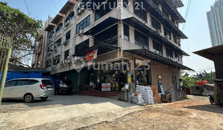 Dijual Ruko Gandeng Di Lokasi Strategis Di Jakarta Selatan