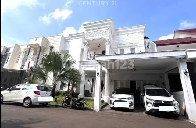For Sale Classic Modern House In Cluster With Private Pool In Pejaten