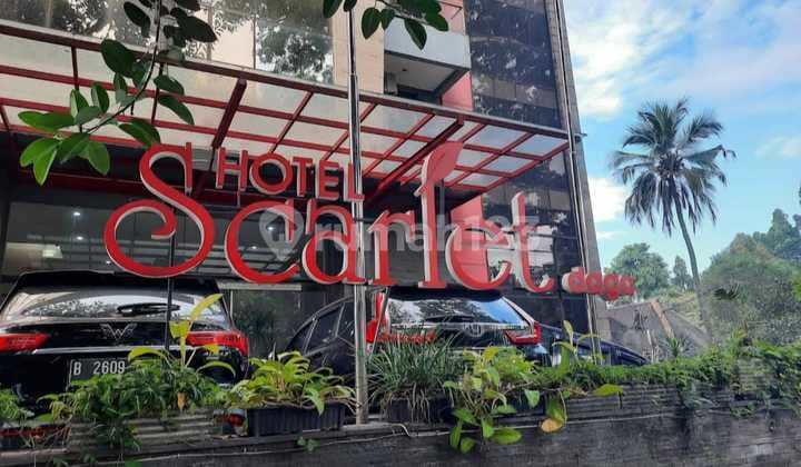 Hotel di Dago Pakar 680.0 m² SHM