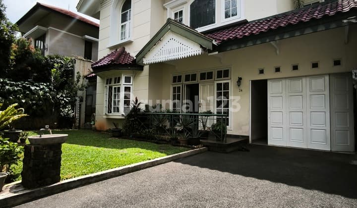 Rumah Siap Huni di Jl. Cisanggiri Kebayoran Baru Jakarta Selatan