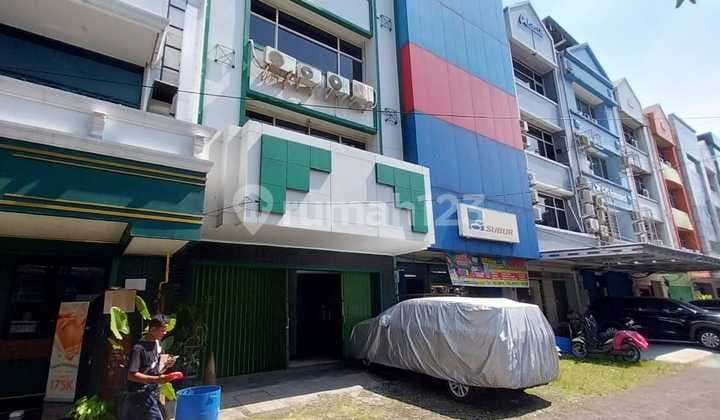 Ruko Siap Huni, Di Fatmawati Raya