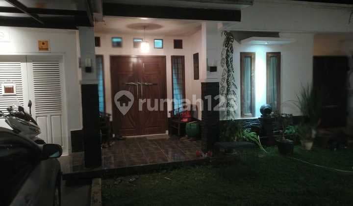 Rumah di Lebak Bulus Indah
