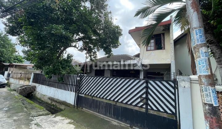 Butuh Cash!! Rumah Dikomplek Ciputat Legoso