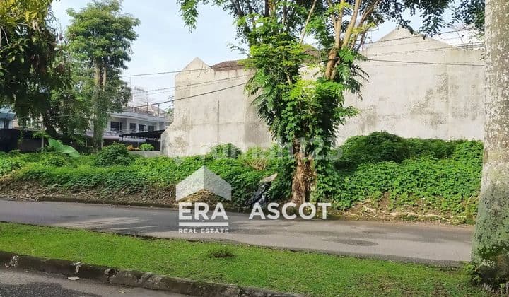 Kavling Jalan Utama Row Besar Komplek Taman Malibu, Medan Polonia