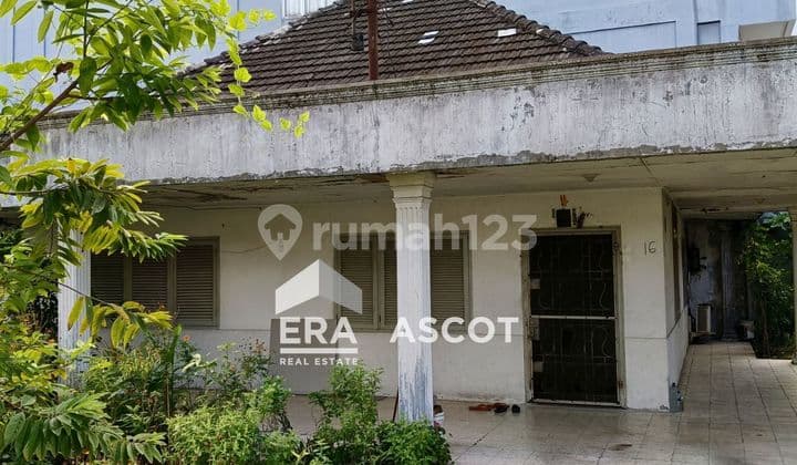 Rumah Hook Inti Kota Lokasi Prime Jalan Hayam Wuruk, Medan Baru