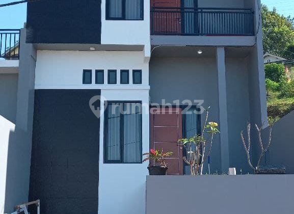 Rumah Baru Di Jatihandap Dekat Ke Gedung Sate Dago Bandung SHM