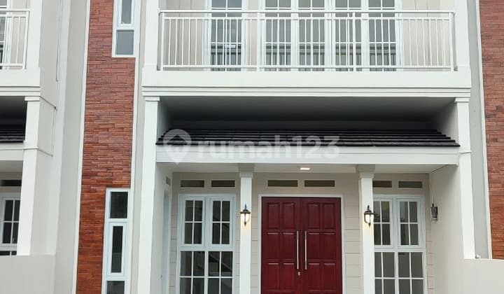 Rumah Ala America Strategis Dekat Ke El Mansion Arcamanik Bandung