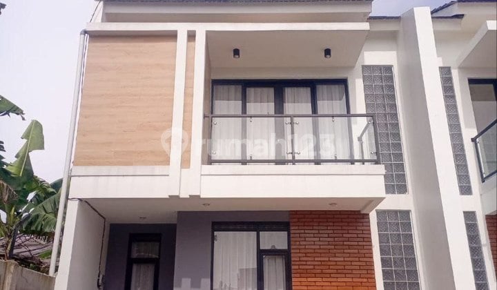 Nice Ready-to-Live House in Parongpong Cihanjuang, West Bandung, Freehold Title