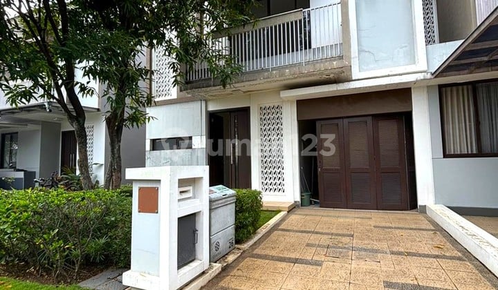 Rumah Bagus Strategis Perumahan Summarecon Gedebage Kota Bandung