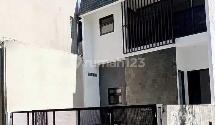 Rumah Siap Huni Di Komplek Sanggar Hurip Soekarno Hatta Bandung