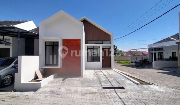 Rumah Baru Siap Huni di Cihanjuang Parompong Cimahi Bandung Hook