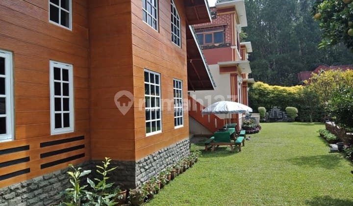 Villa Mewah Classic Di Area Wisata Maribaya Lembang Bandung Barat