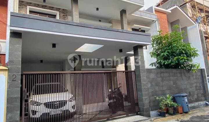 Rumah Mewah Furnished Pasirluyu Regol Sayap Bubat Kota Bandung
