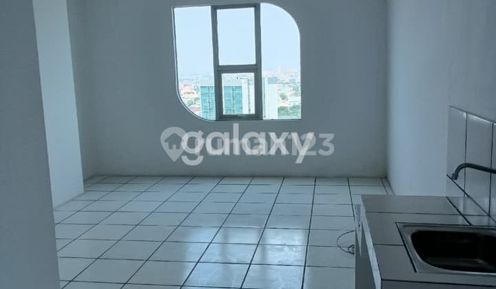 City Square Apartment 2-bedroom for sale located in Margorejo, close to the HP IT Plaza Marina center, Papaya Supermarket, and Superindo.