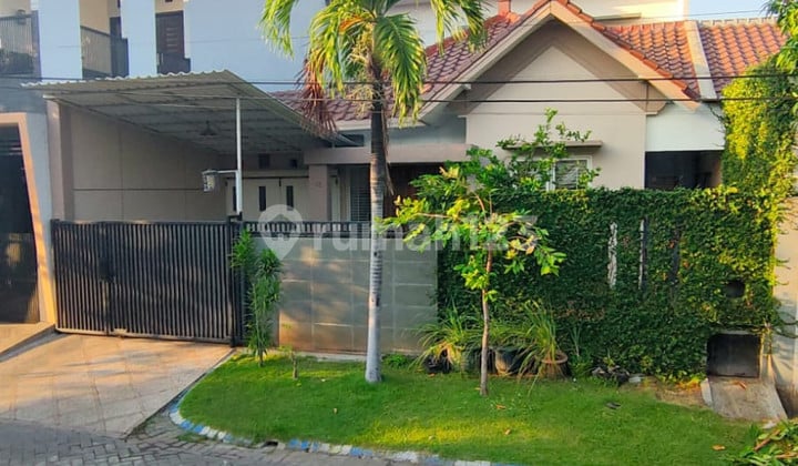 HOT DEAL! Rumah 2 Lantai Delta Sari Baru - Lokasi Premium, Harga Nego