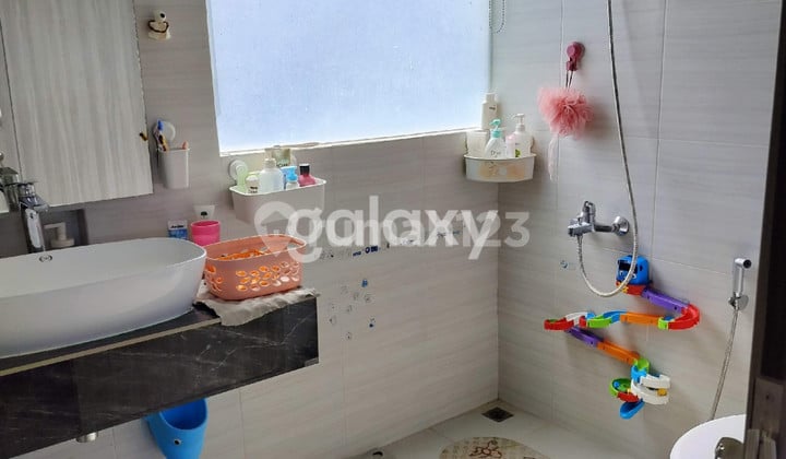 Ready-to-Occupy Semi-Furnished Millennial Home in West Surabaya