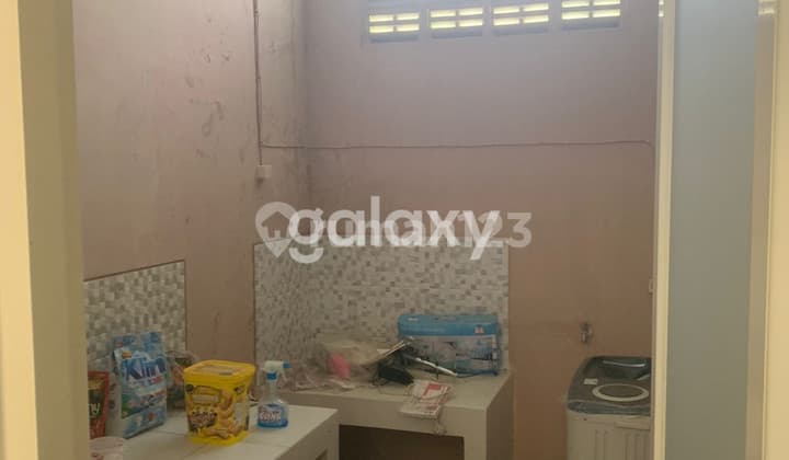 Rumah Puri Safira Menganti Gresik 2 Lantai Hadap Timur